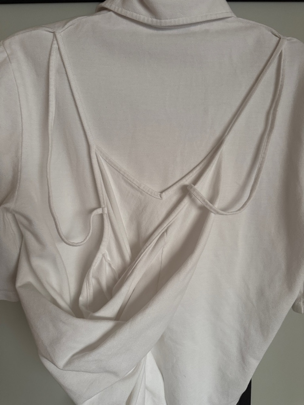 Pushbutton White Structural Drape-Back Button-Up Top - Picture 13 of 16